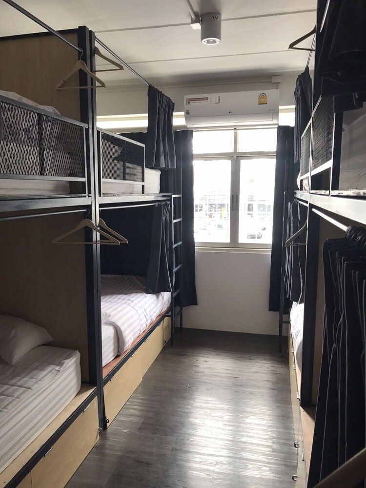 undefined White Wall Poshtel - Hostel 9