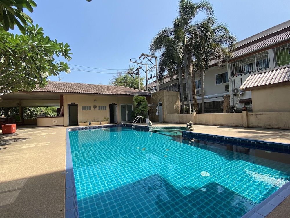 undefined C.A.P. Mansion Hotel 7