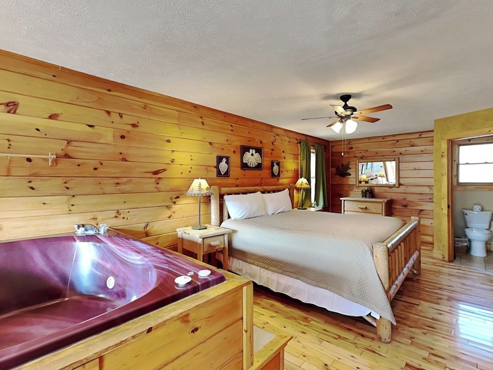 Studio (1 Bedroom)