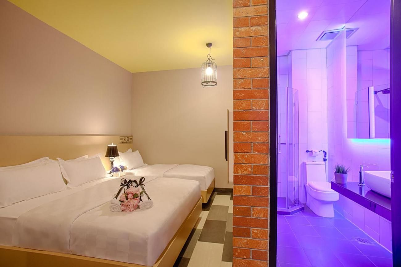 undefined the youniQ Hotel 6