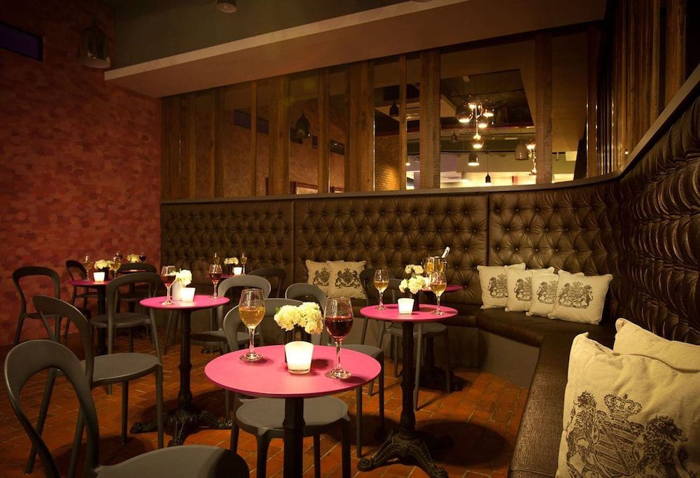 undefined the youniQ Hotel 10