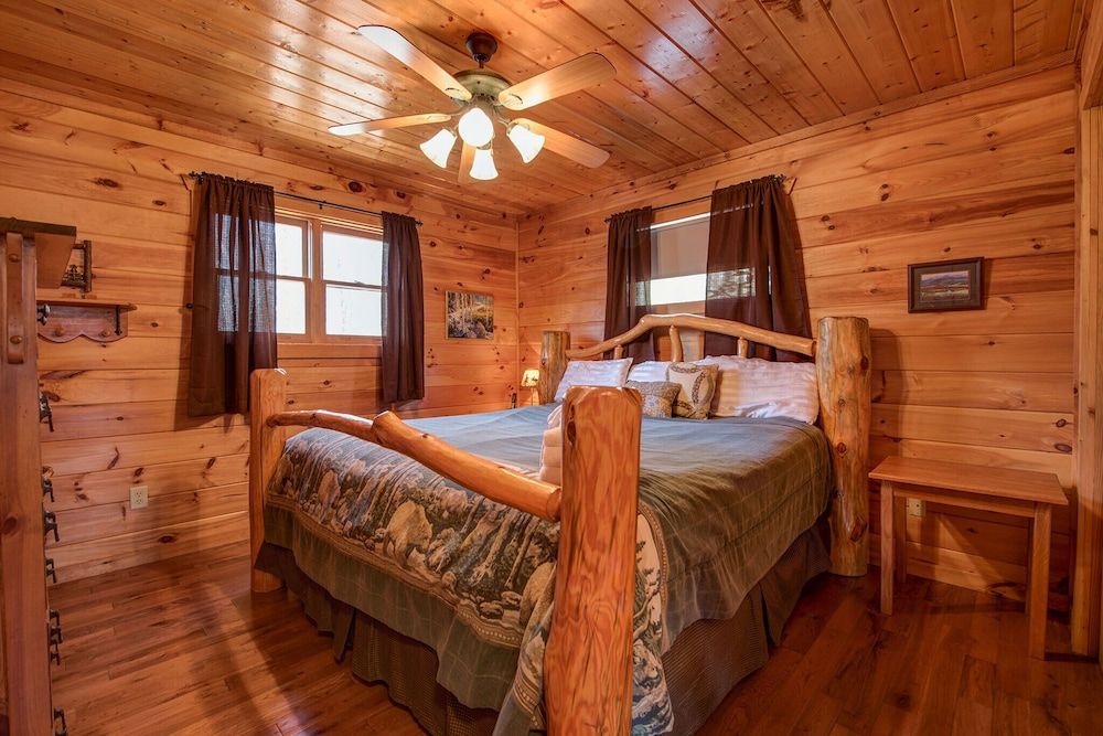 Studio (1 Bedroom)