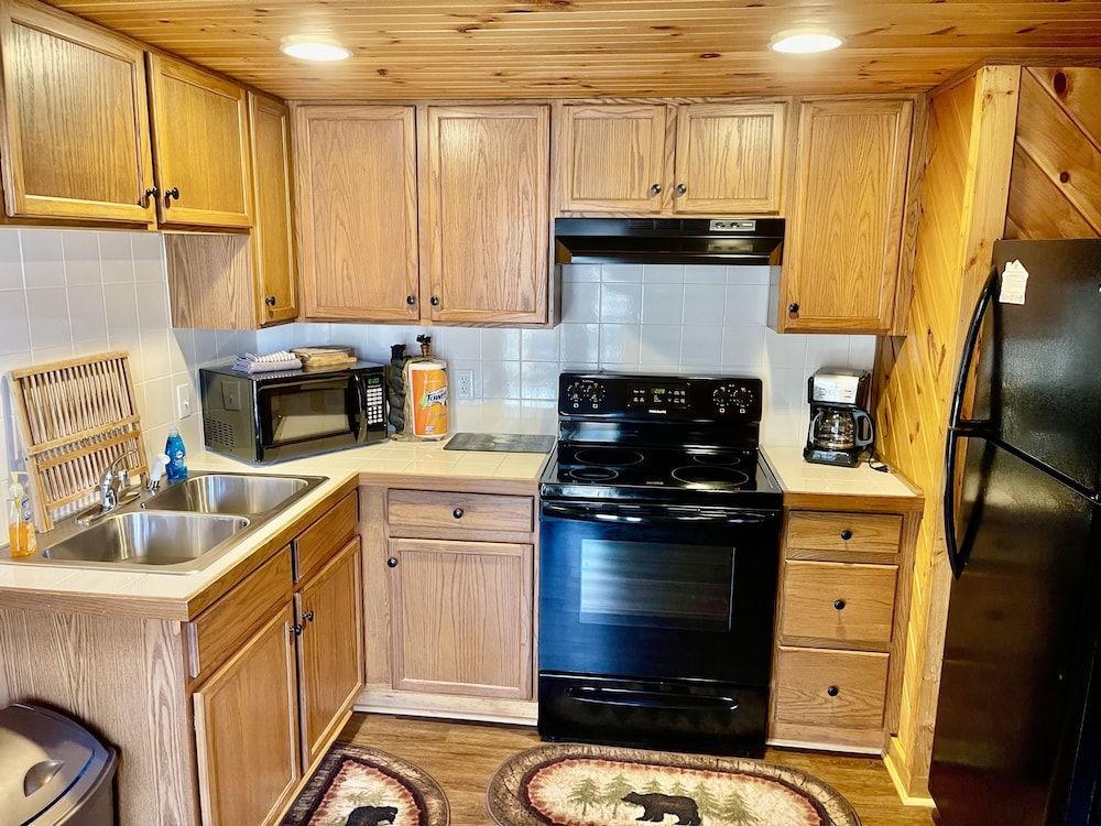 Beary Charming Basic Chalet 4