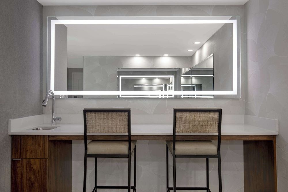 undefined Hampton Inn by Hilton Brampton Toronto 5