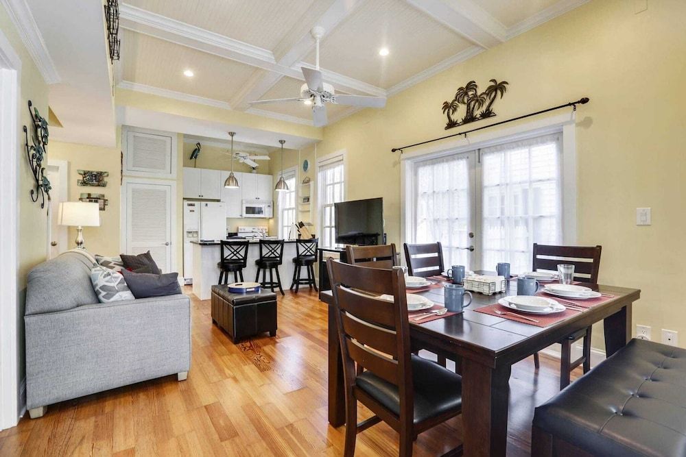 undefined Lazy Gecko by Avantstay Walk to Duval St in Key West! Month Long Stays Only
