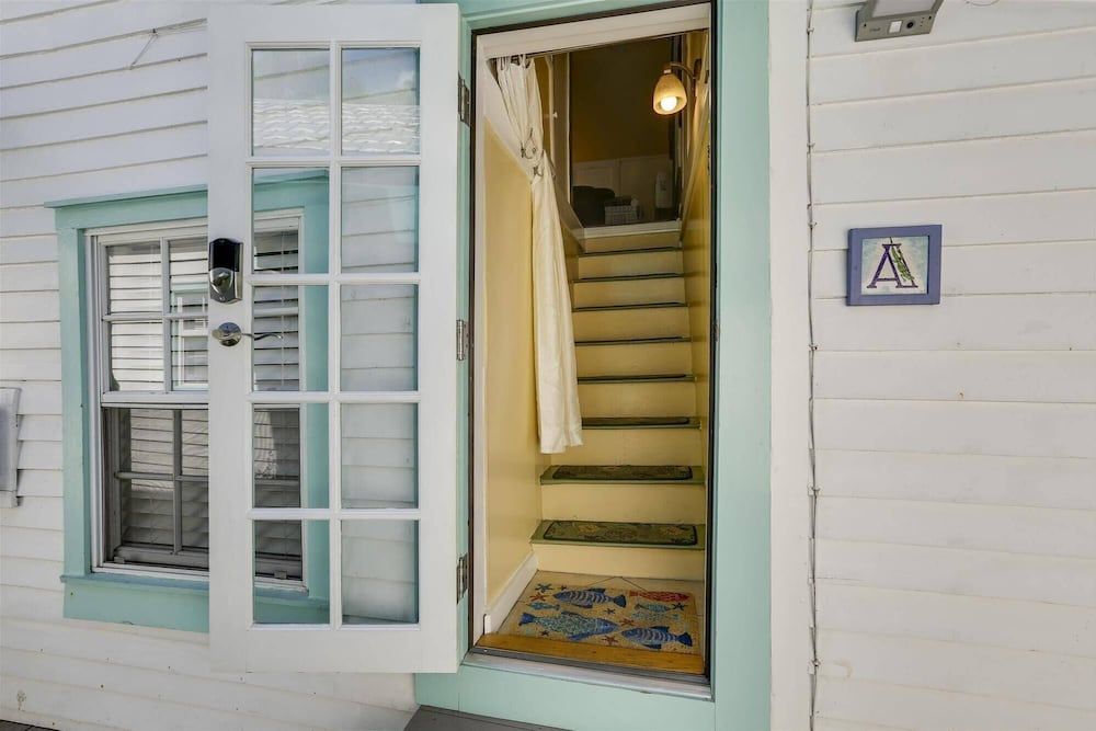 undefined Windchime by Avantstay Walk to Duval Street Month Long Stays Only 5