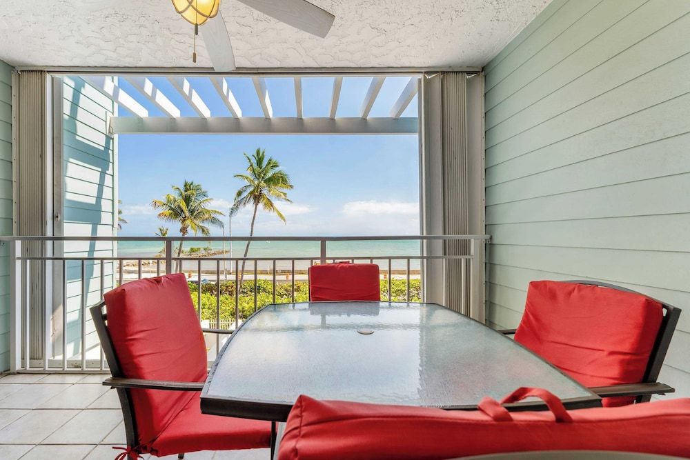 undefined Brisa Del Mar by Avantstay Communal Pool Gated Community Ocean Front 10