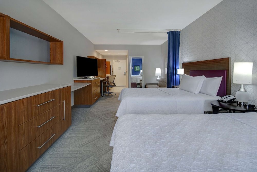 Studio, 2 Queen Beds, Accessible, Non Smoking (Hearing)