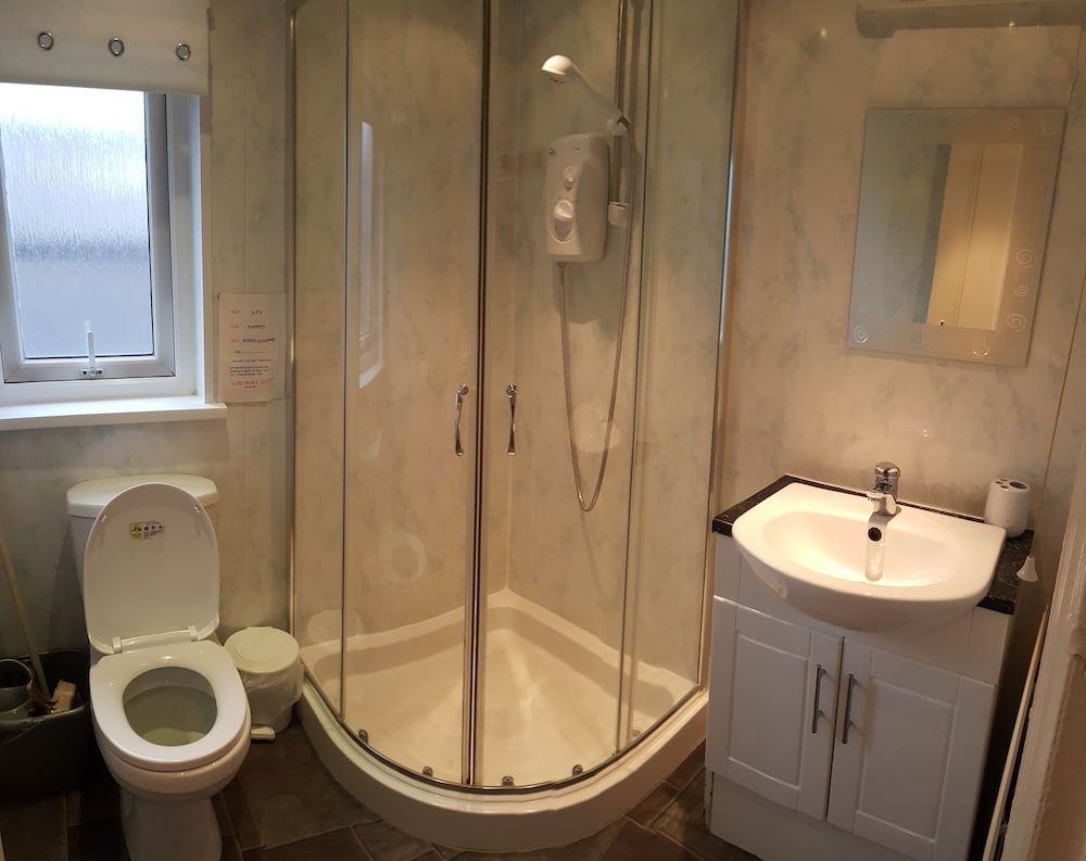 Norwyn Court Flat C (First Floor) 3