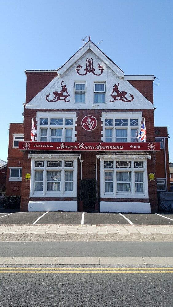 undefined Norwyn Court 7