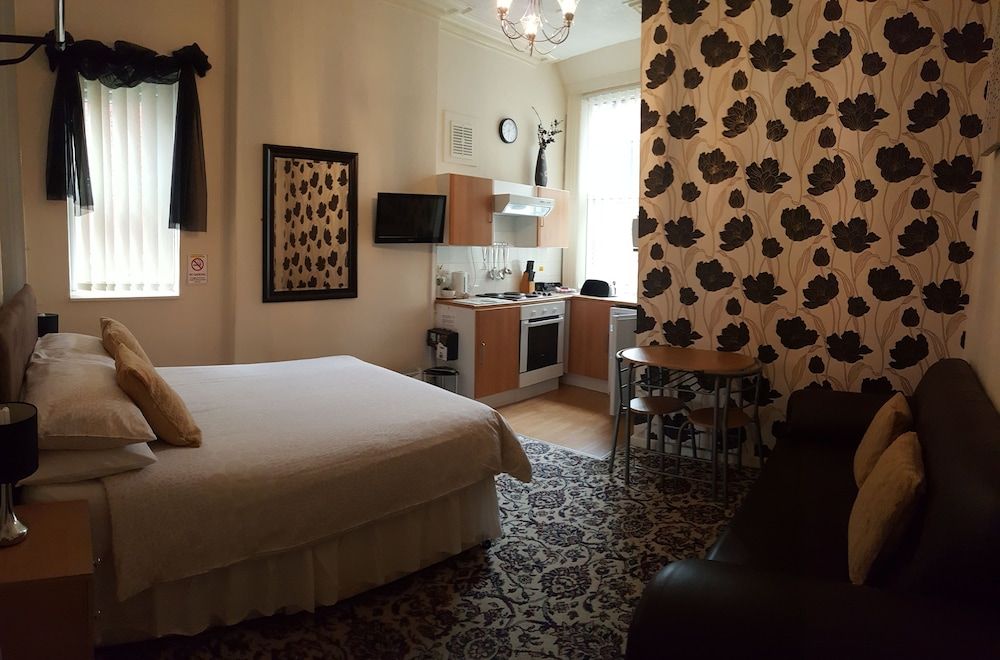 undefined Norwyn Court 3