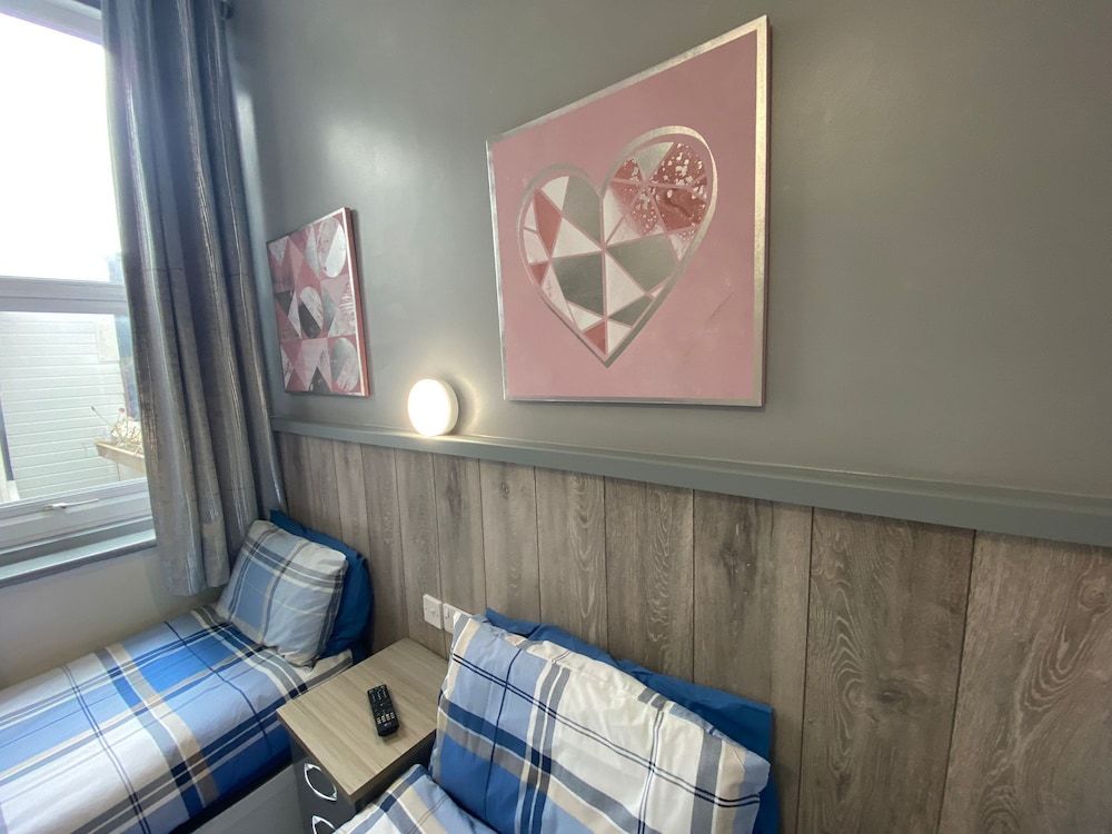 undefined Blackpool Abode - Seaside Suites 7