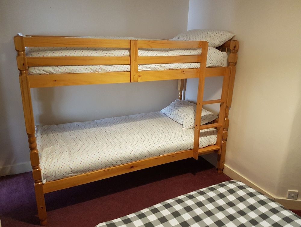 undefined Royal Windsor Holiday Apartments 5