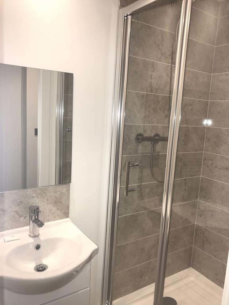 undefined Winter Gardens Service Apartments 9