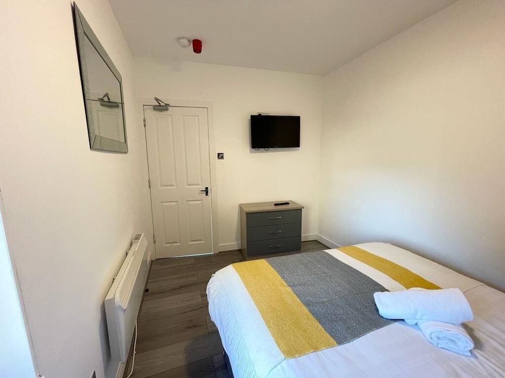 undefined The Central Suite Sasco Apartments 8