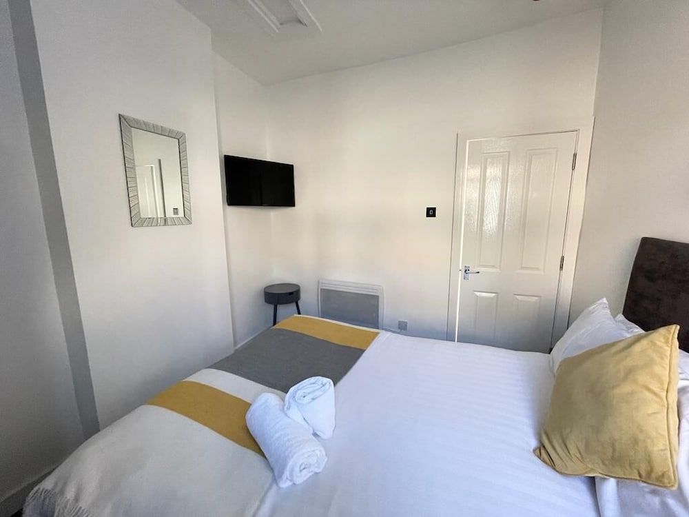 undefined The Central Suite Sasco Apartments 6