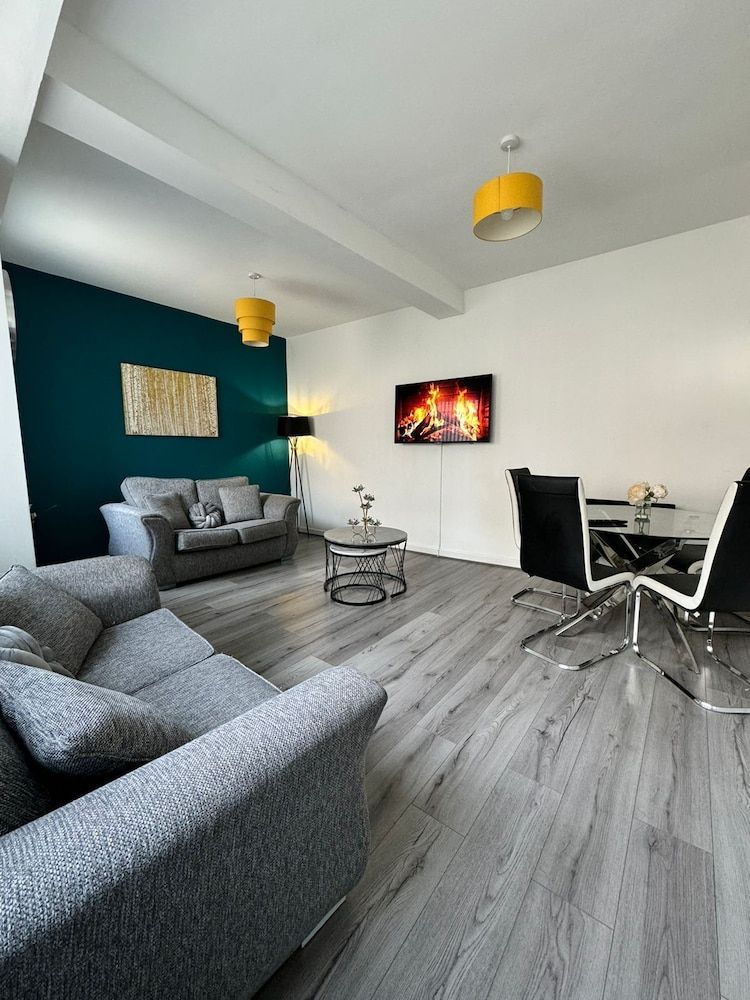 undefined Belmont Suite Sasco Apartments 8