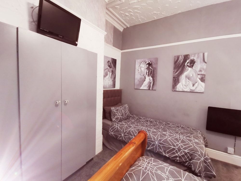 Immaculate 1-bed Apartment in Blackpool - Sleeps 5 Apartment 6