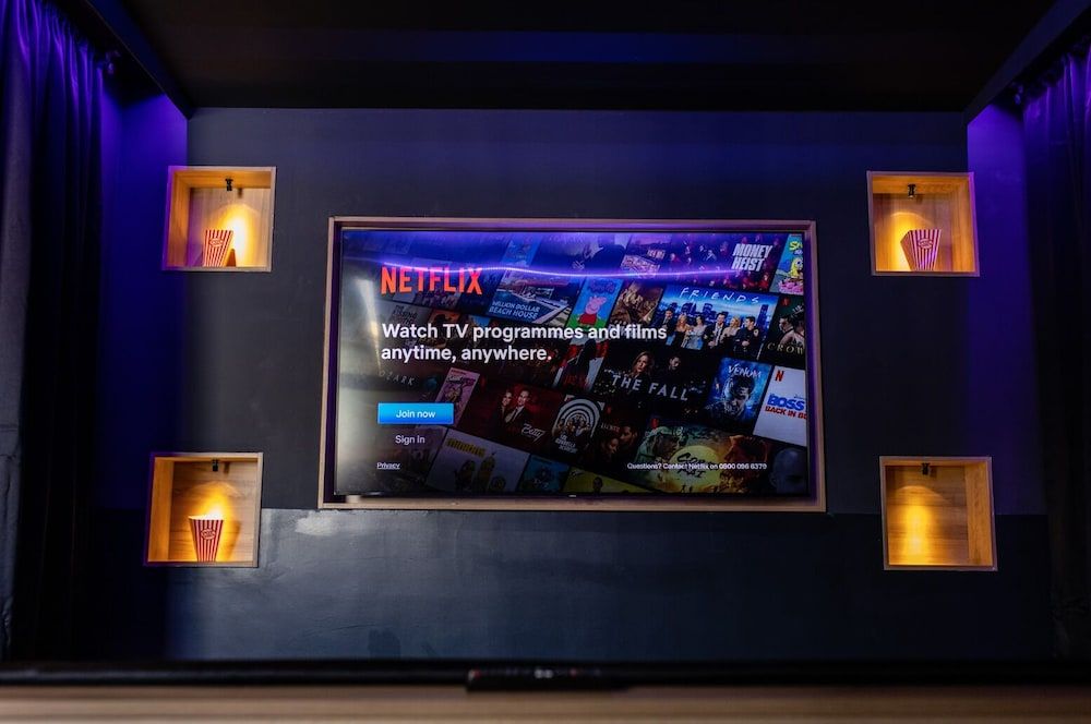 Hollywood Suite Sasco Apartments Luxury Apartment, Private Bathroom 33