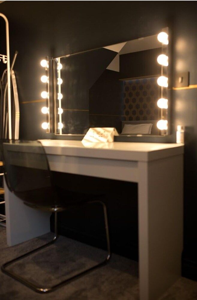 Hollywood Suite Sasco Apartments Luxury Apartment, Private Bathroom 19