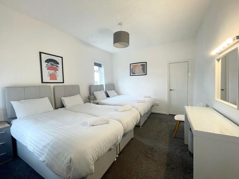 undefined Bloomfield Apartments by Sasco