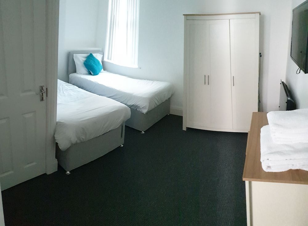 undefined Coast Accommodation Station Road Apartments 8