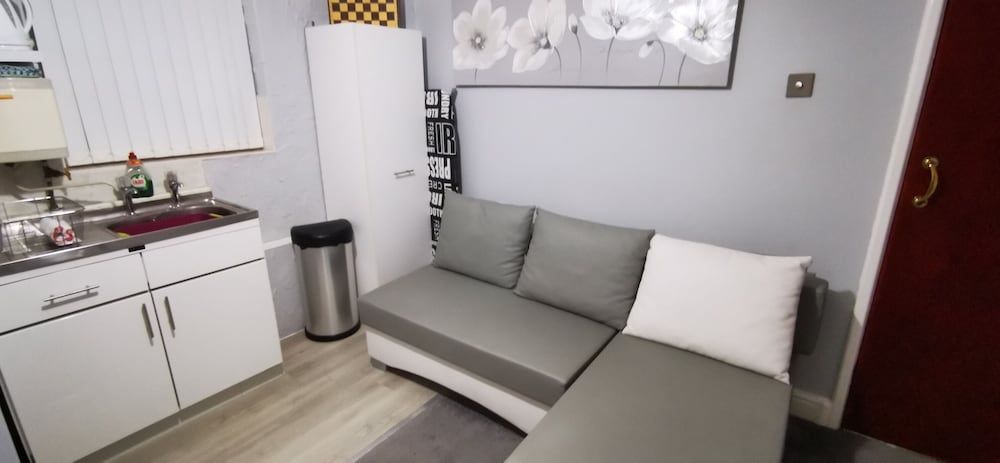 undefined Modern 1-bed Apartment in Blackpool