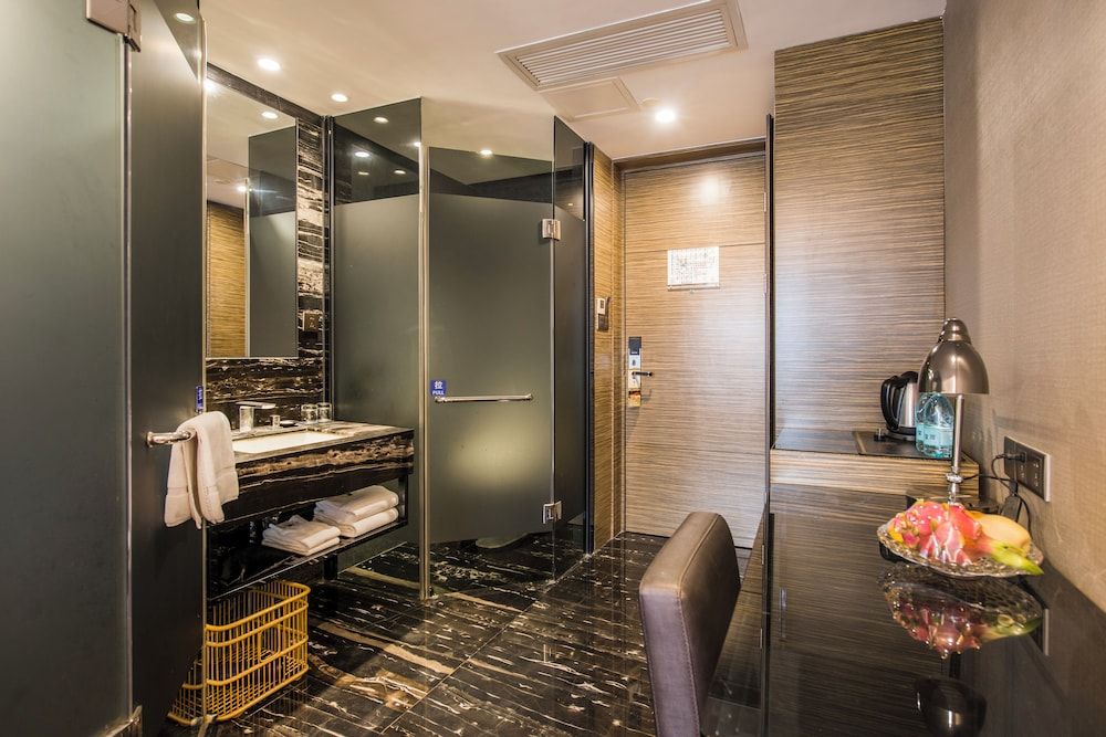 La Perle International Hotel - Free shuttle between hotel and Exhibition Center during Canton Fair & Exhibitor registration Counter Comfort Twin Room 5