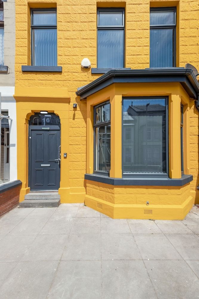 undefined Crystal Towers Sasco Apartments