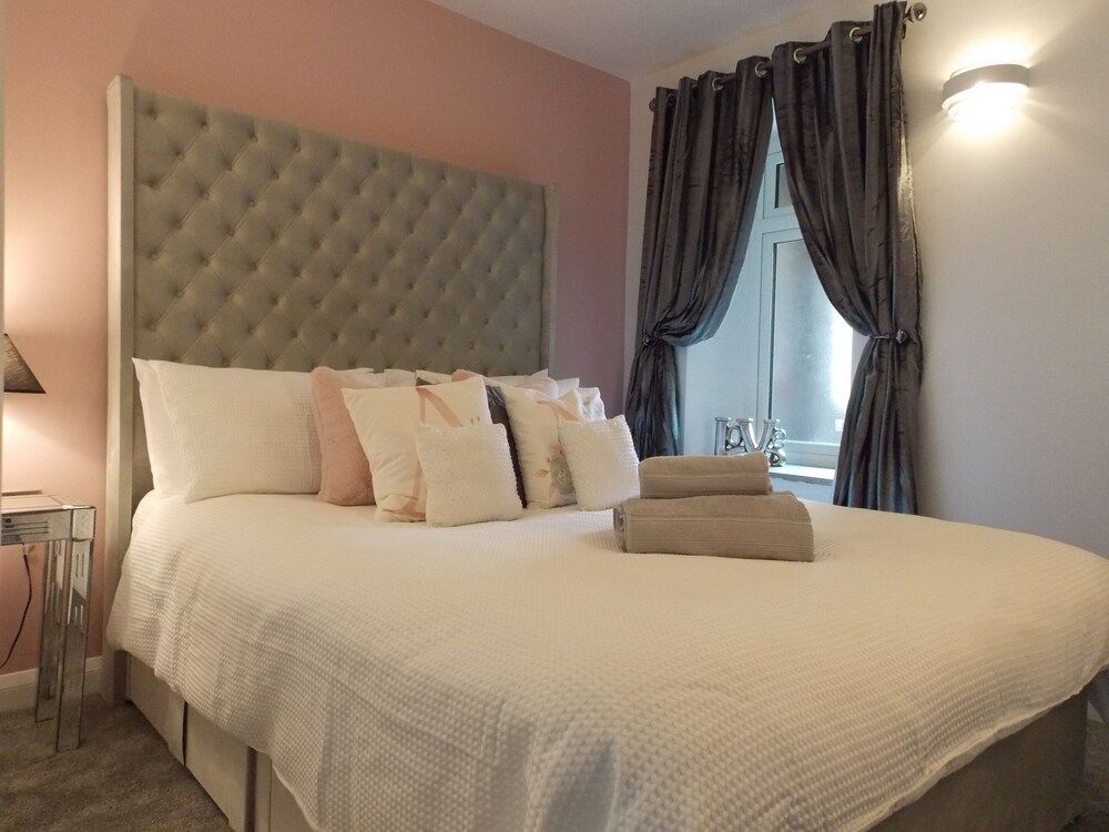 undefined Eden Suite Sasco Apartments 4