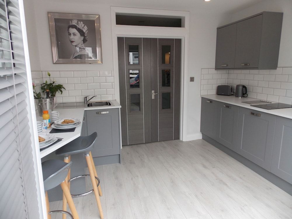 undefined Eden Suite Sasco Apartments 3