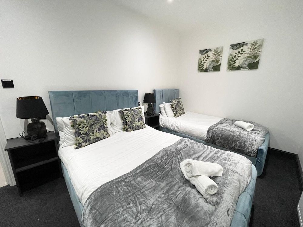 undefined Wellington Suites by Sasco Apartments 7