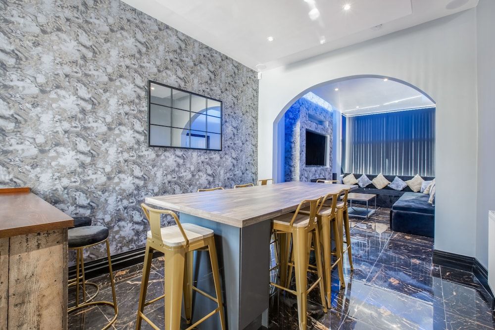 undefined Mixies Manor Sasco Apartments 2