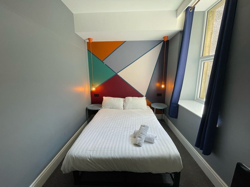 The Luxury Penthouse by Sasco Apartments Luxury Penthouse, Private Bathroom 9