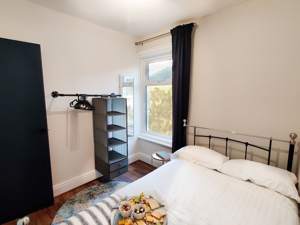 Lunar Stays Standard Apartment 4