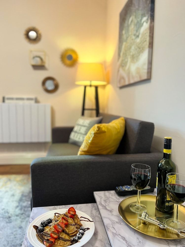 Lunar Stays Standard Apartment 12