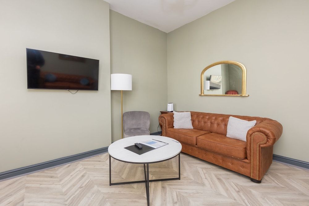 undefined Ettie & Gigis by Sasco Apartments 4