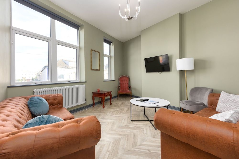 undefined Ettie & Gigis by Sasco Apartments 3