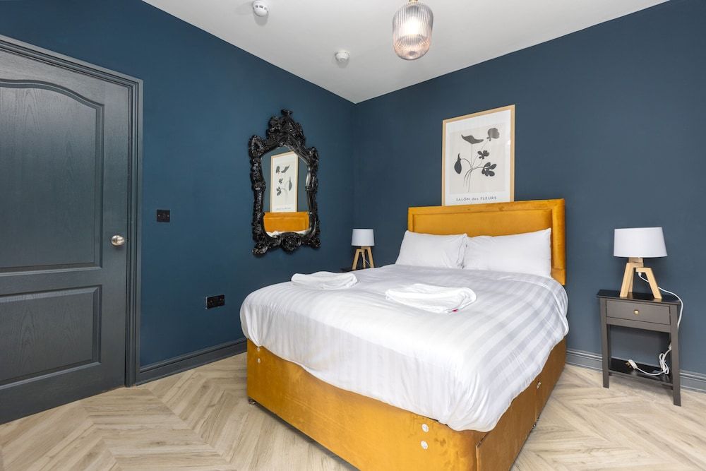 Ettie & Gigis by Sasco Apartments Luxury Apartment, Private Bathroom (Ettie Suite) 3