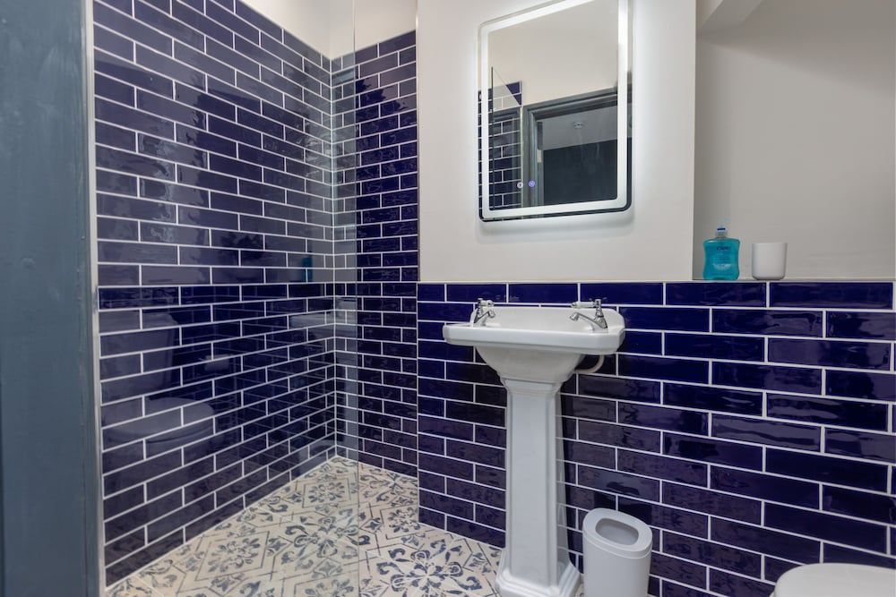 Ettie & Gigis by Sasco Apartments Apartment, Private Bathroom (GiGi Suite) 11