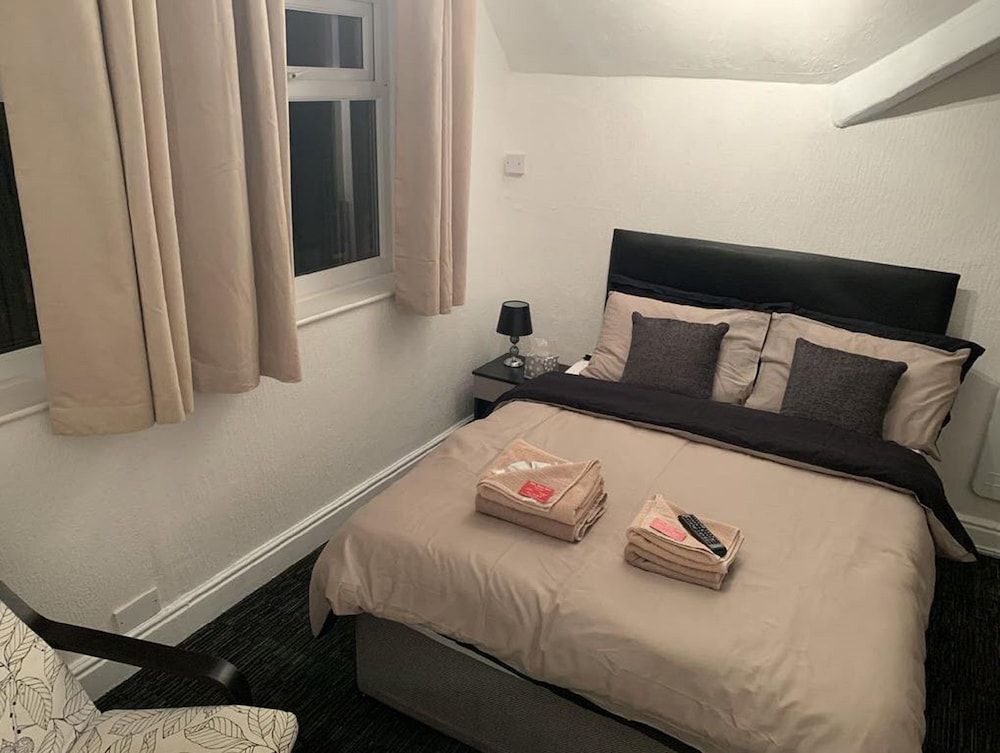 Oban House Hotel Family Room ( 2 Adults + 2 Children) 8