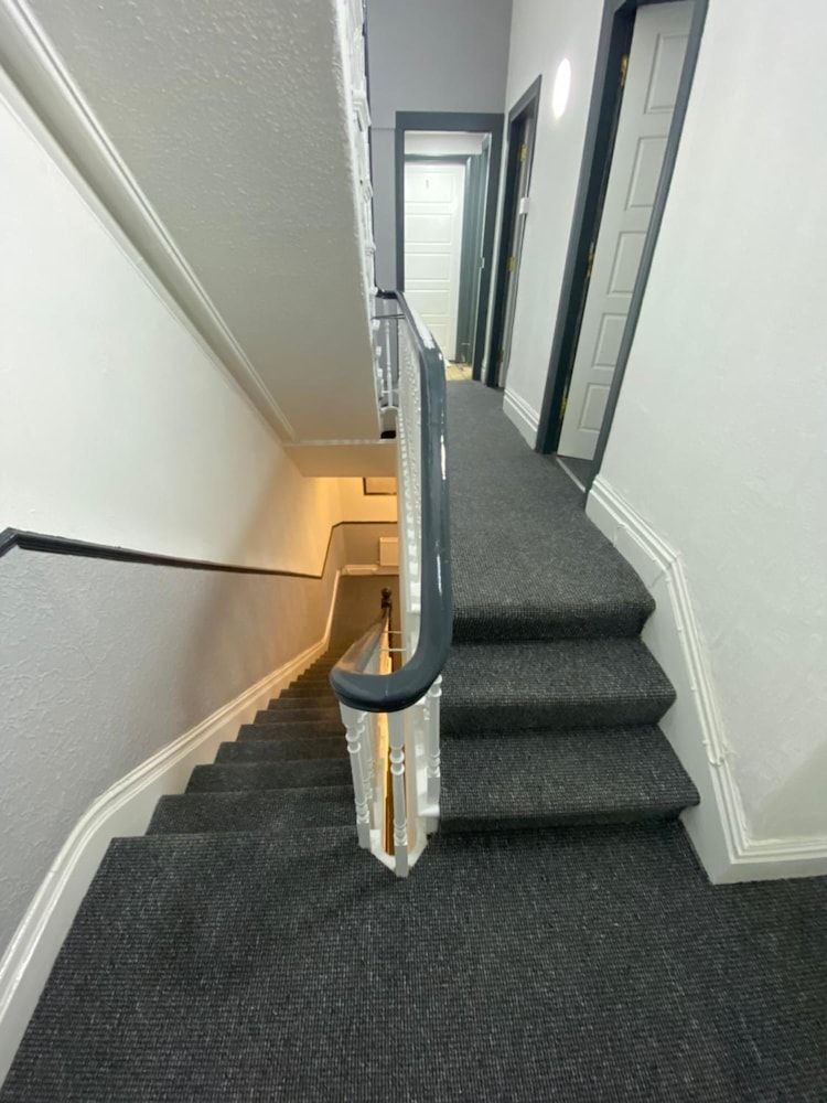 undefined Honley Hotel 9