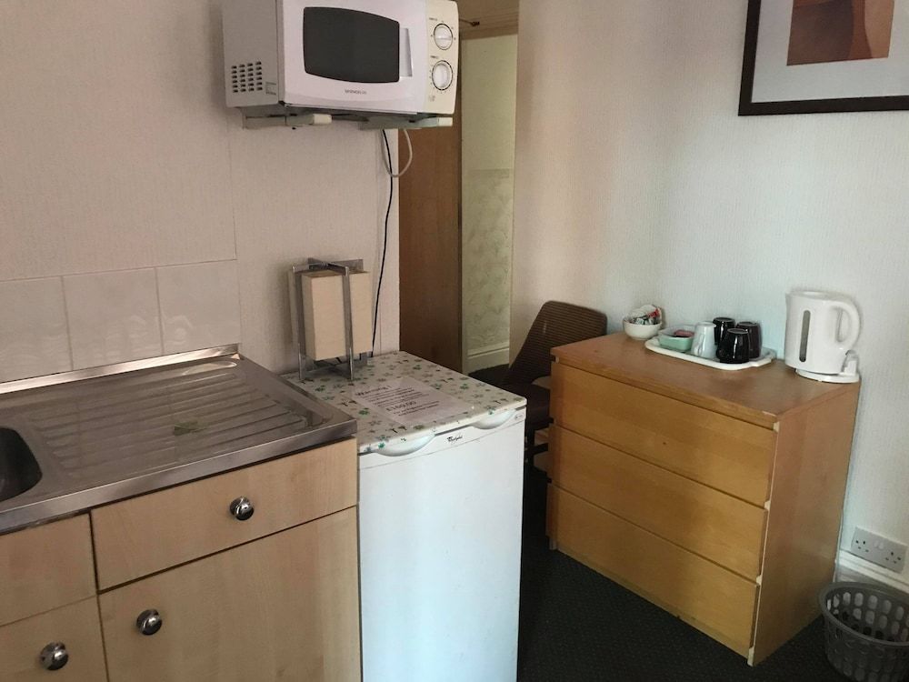 undefined lark Inn Hotel 3