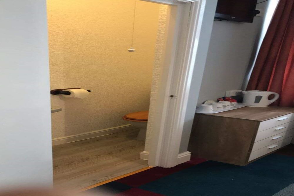 Wilgar Hotel Standard Double Room, 1 Double Bed 7