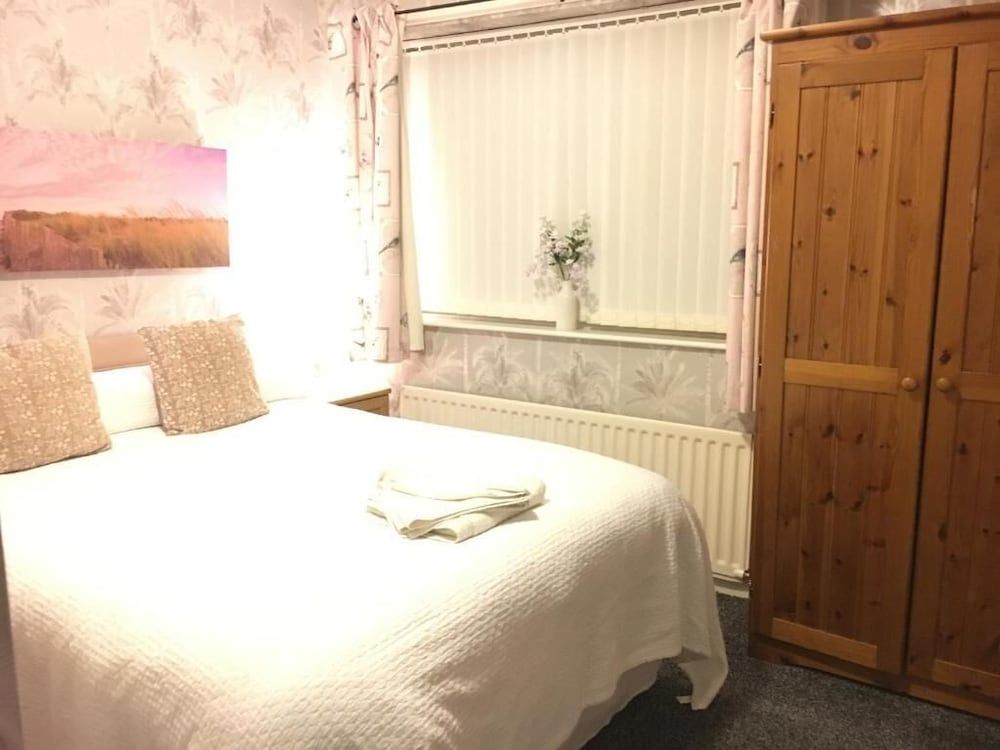 undefined The Villa Hotel 5