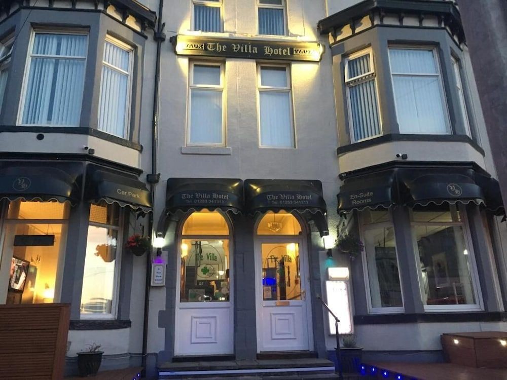 undefined The Villa Hotel