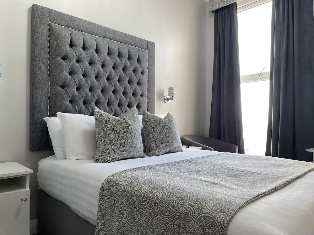 undefined Park House Hotel