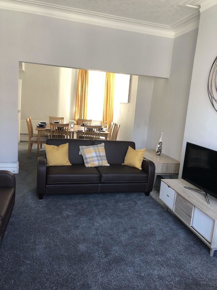 undefined Blackpool Abode - Palatine House 3