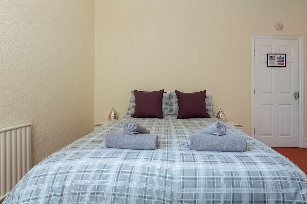 undefined Raikes Parade Victorian Home 10