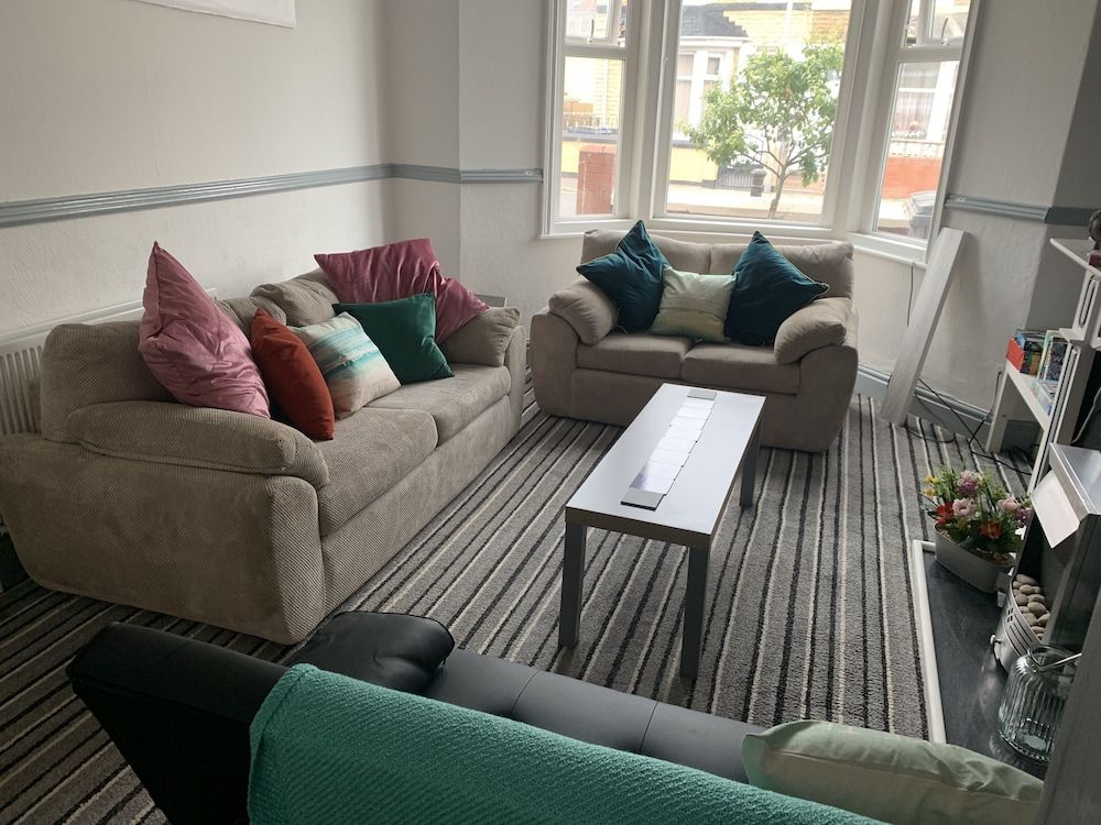 undefined Blackpool Abode - Seaside Cove
